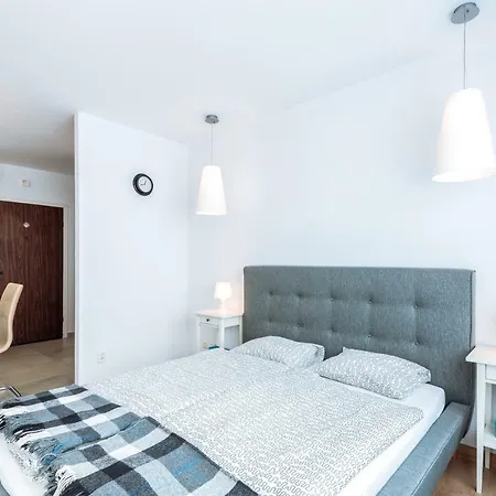 Navigator-port Apartman *